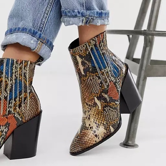 ASOS Raid Swallow Coloured Snake Western Boots 🪶 tan multi 🪬 US 8 🧡 - Picture 6 of 15